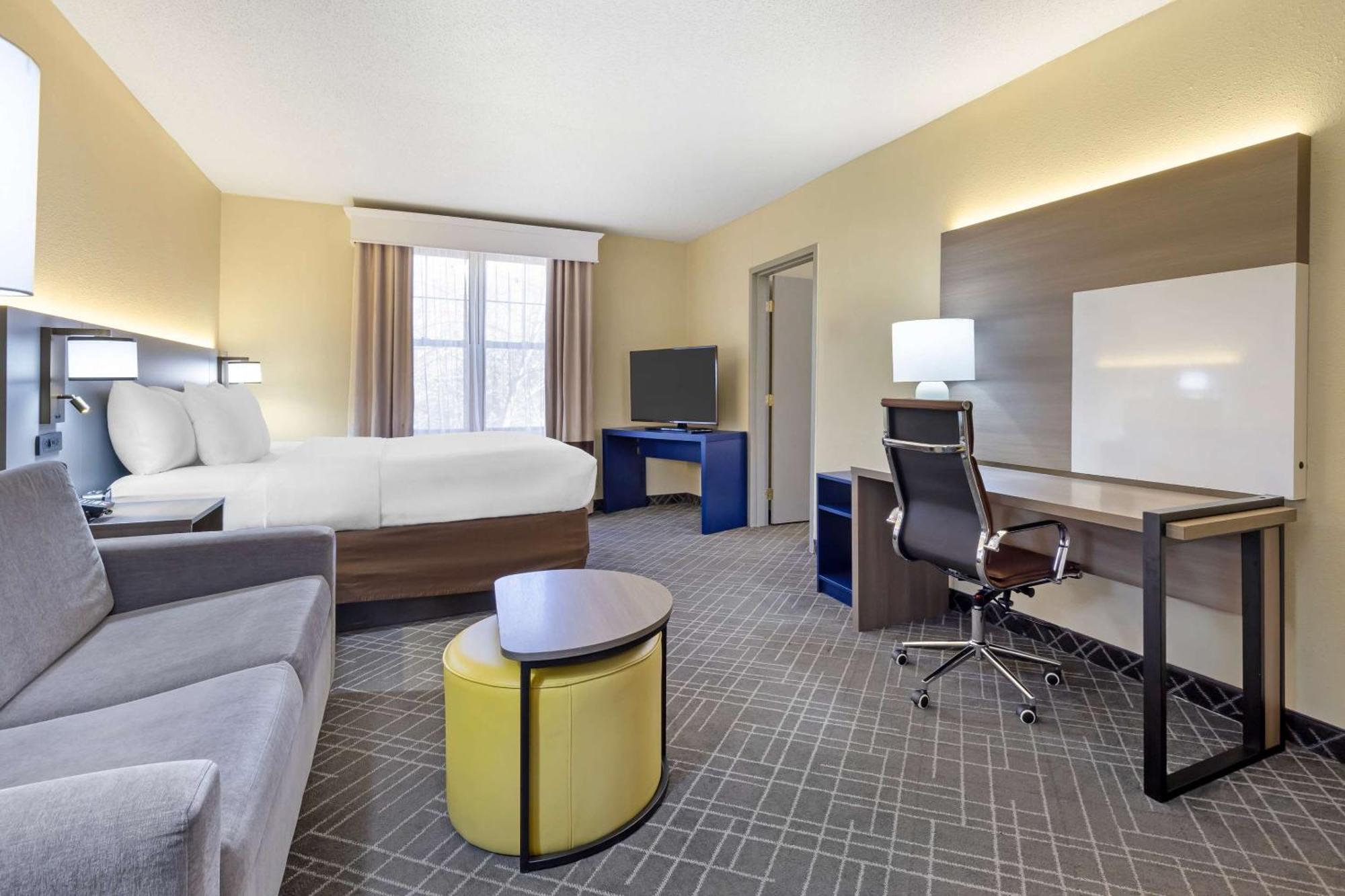 Comfort Suites Hanes Mall Winston-Salem Bagian luar foto